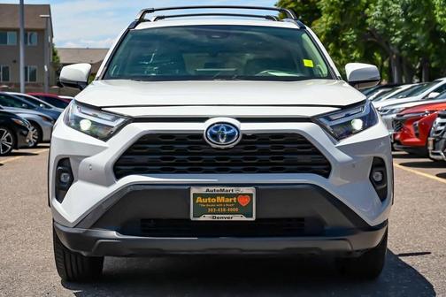 2022 Toyota RAV4 Hybrid XLE Premium
