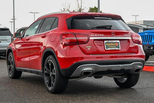 Jupiter Red 2020 Mercedes-Benz GLA 250 Base 4MATIC