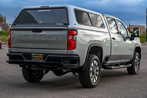 2024 Chevrolet Silverado 2500 Custom