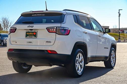 2025 Jeep Compass Latitude