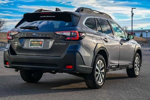 2024 Subaru Outback Premium