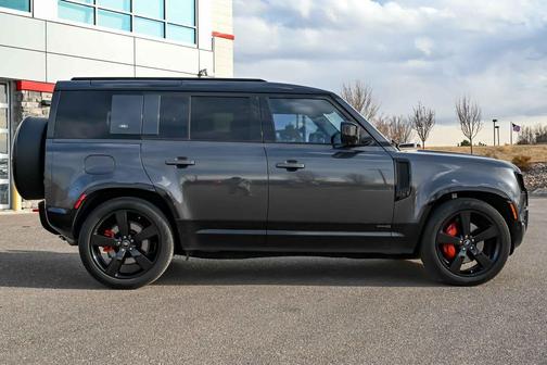 2024 Land Rover Defender P400 X