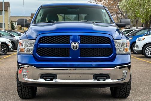 Blue Streak Pearlcoat 2016 RAM 1500 SLT