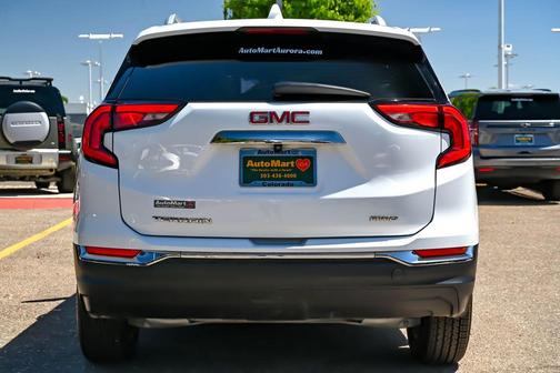 Summit White 2021 GMC Terrain SLT