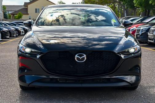 Jet Black Mica 2019 Mazda Mazda3 FWD
