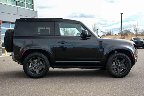 Santorini Black 2023 Land Rover Defender 90 X-Dynamic SE
