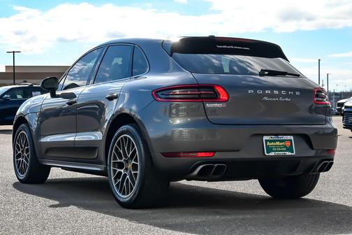 2015 Porsche Macan Turbo