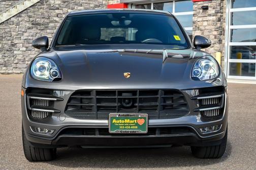 2015 Porsche Macan Turbo
