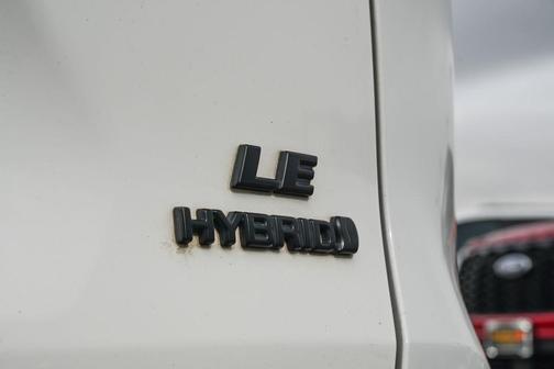 Super White 2020 Toyota RAV4 Hybrid LE