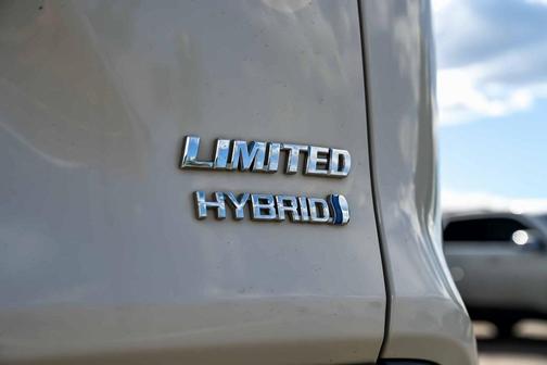 2022 Toyota RAV4 Hybrid Limited