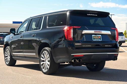 2022 GMC Yukon XL Denali