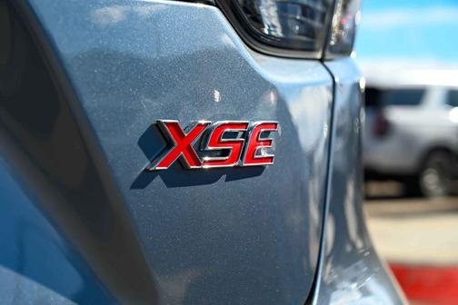 2025 Toyota Corolla XSE