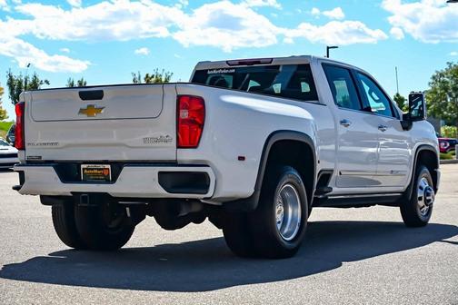 2024 Chevrolet Silverado 3500 High Country
