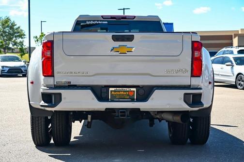 2024 Chevrolet Silverado 3500 High Country