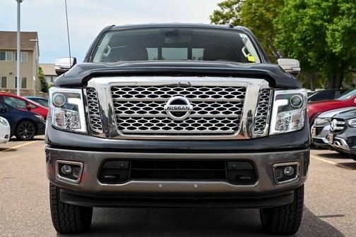 2017 Nissan Titan Platinum Reserve