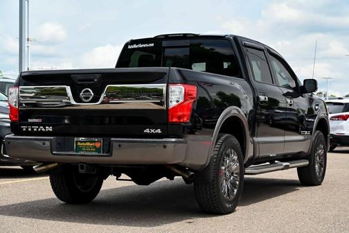 2017 Nissan Titan Platinum Reserve