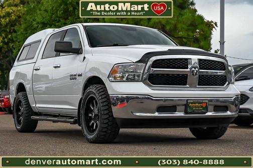 2017 RAM 1500 SLT