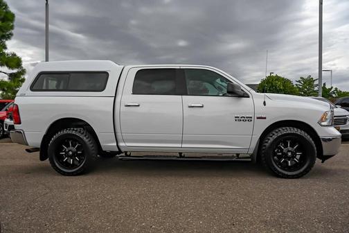 2017 RAM 1500 SLT