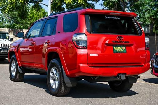 2022 Toyota 4Runner SR5