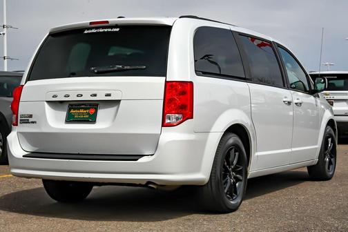 2020 Dodge Grand Caravan SE