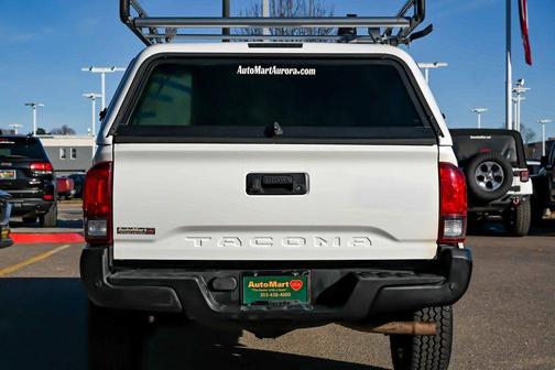 2022 Toyota Tacoma SR