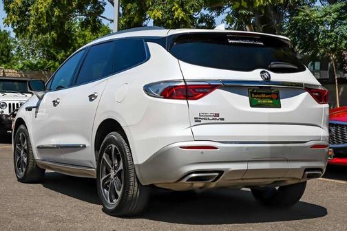 2022 Buick Enclave Essence
