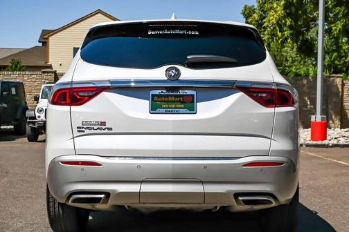 2022 Buick Enclave Essence