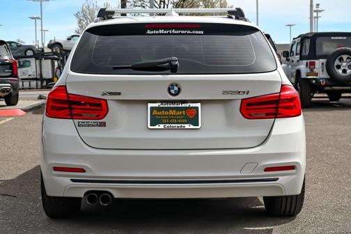 2018 BMW 330 i xDrive