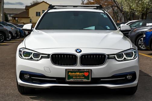 2018 BMW 330 i xDrive