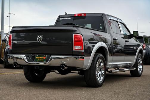 Granite Crystal Clearcoat Metallic 2016 RAM 1500 Laramie