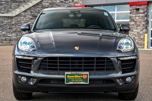 2017 Porsche Macan Base