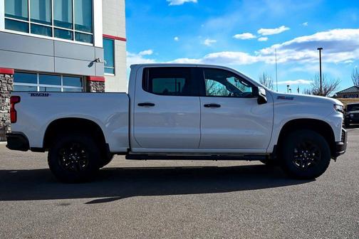 Summit White 2022 Chevrolet Silverado 1500 Limited LT Trail Boss
