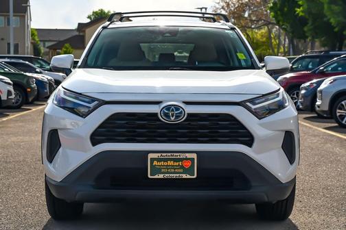 Ice 2023 Toyota RAV4 Hybrid LE