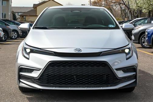 Silver 2024 Toyota Corolla SE