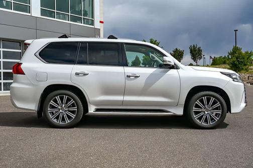 Starfire Pearl 2017 Lexus LX 570 Base