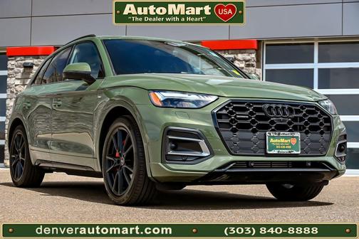 District Green Metallic 2024 Audi Q5 e 55 S line quattro Premium