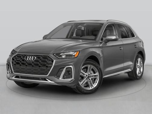 District Green Metallic 2024 Audi Q5 e 55 S line quattro Premium