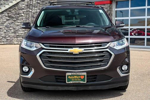 Black Cherry Metallic 2021 Chevrolet Traverse LT Cloth
