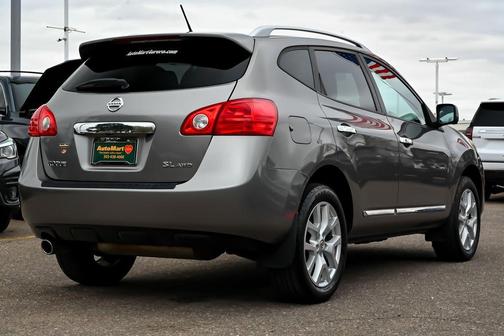 2012 Nissan Rogue SV w/SL Pkg