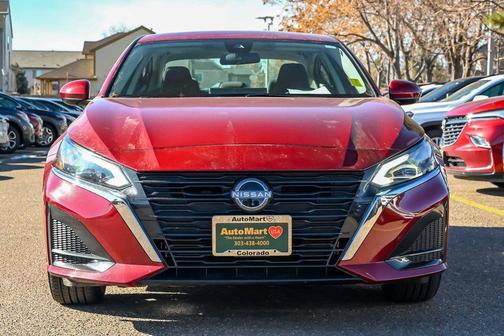 2025 Nissan Altima SV