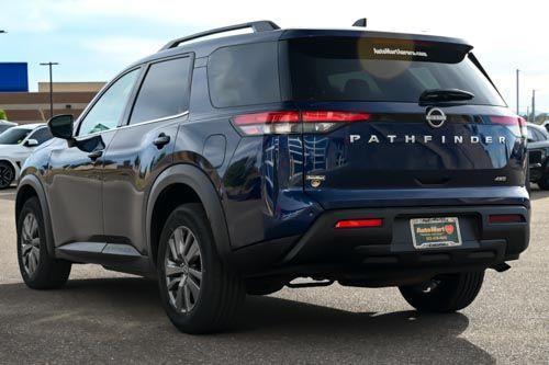 Deep Ocean Blue 2025 Nissan Pathfinder SV