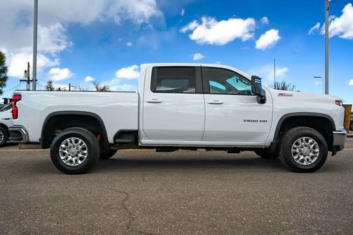 2023 Chevrolet Silverado 2500 LT
