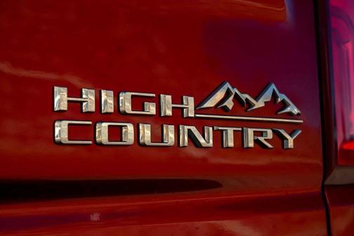 2022 Chevrolet Silverado 1500 High Country