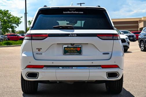 2022 Jeep Grand Cherokee Overland