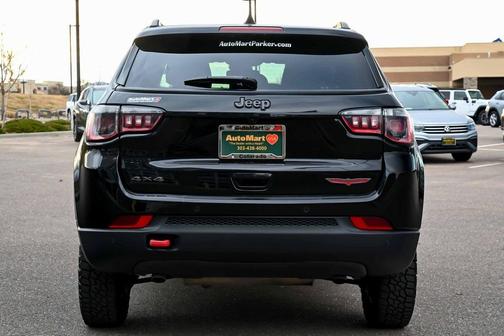 2024 Jeep Compass Trailhawk