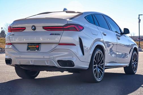 2022 BMW X6 M50i