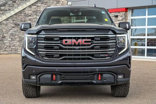 Titanium 2025 GMC Sierra 1500 AT4