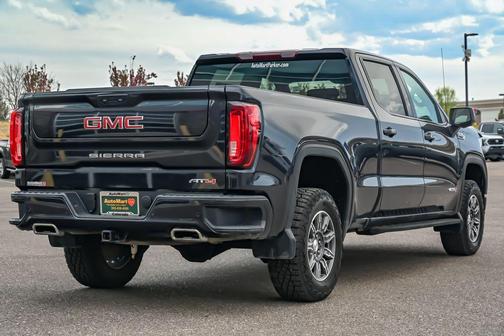 Titanium 2025 GMC Sierra 1500 AT4