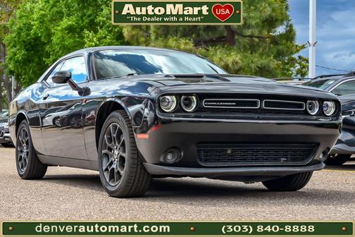 Pitch Black Clearcoat 2018 Dodge Challenger GT