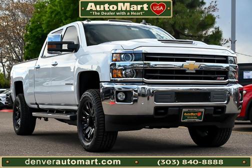 Summit White 2018 Chevrolet Silverado 3500 LTZ